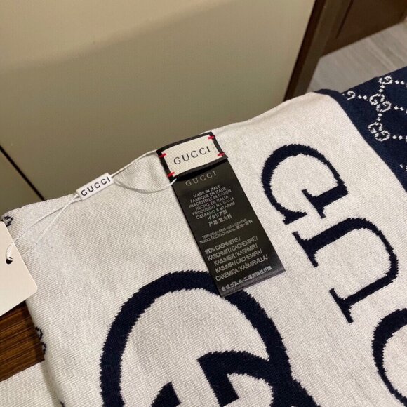Gucci Wool Scarf - Picture 5 of 5